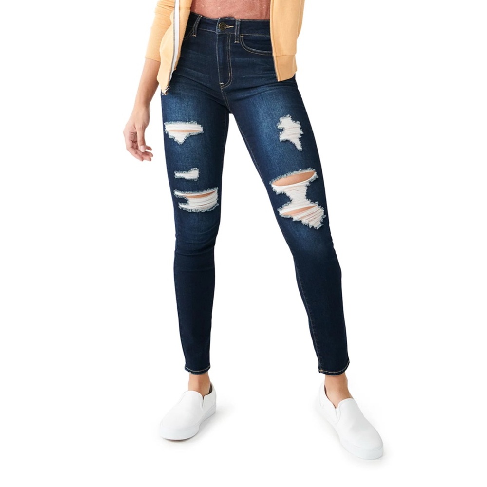 Women’s Distressed Blue Jeans